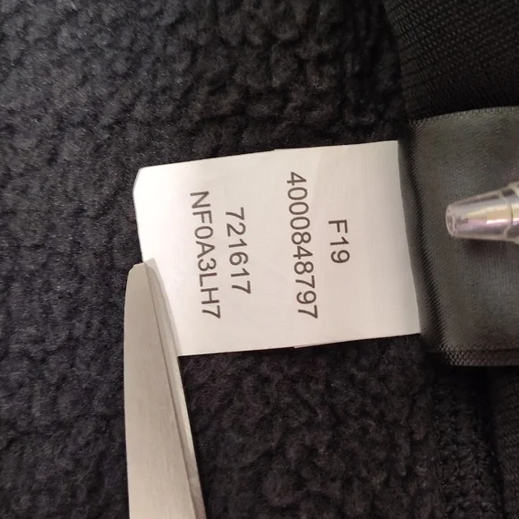 The North Face - Men's Sweater Fleece Jacket Size M - Picture 10 of 11